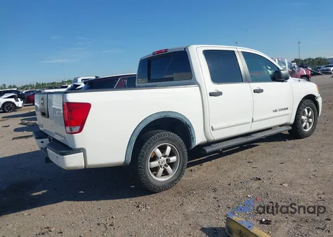 2012 Nissan Titan Pro-4X z USA, uszkodzony, nr VIN 1N6BA0EC4CN331256
